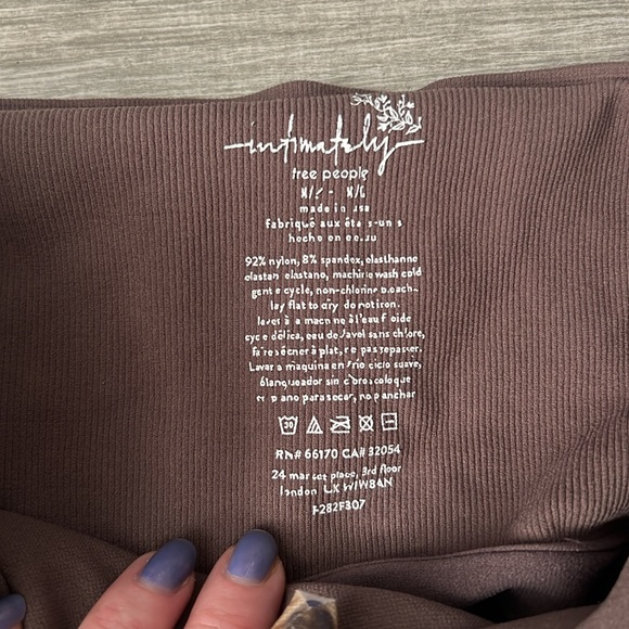 Free People Textured Taupe Tube Top Size M/L NWOT - Picture 4 of 7